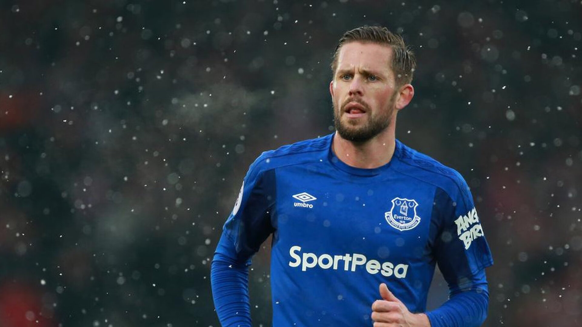 世界杯小组赛最后一轮：美国压哨扳平荷兰 “到手头名”变次名引发复杂情绪